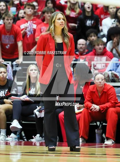 Thumbnail 3 in Byron Nelson vs. Dawson (UIL 6A D1 Volleyball Final) photogallery.