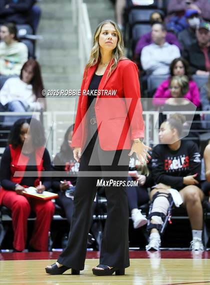 Thumbnail 3 in Byron Nelson vs. Dawson (UIL 6A D1 Volleyball Final) photogallery.