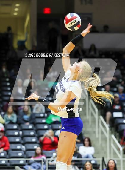 Thumbnail 2 in Byron Nelson vs. Dawson (UIL 6A D1 Volleyball Final) photogallery.