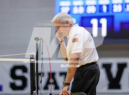Thumbnail 1 in Byron Nelson vs. Dawson (UIL 6A D1 Volleyball Final) photogallery.