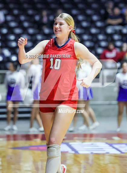 Thumbnail 2 in Byron Nelson vs. Dawson (UIL 6A D1 Volleyball Final) photogallery.