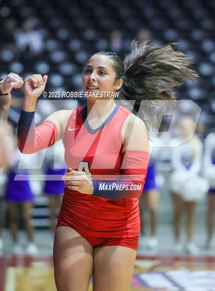 Thumbnail 2 in Byron Nelson vs. Dawson (UIL 6A D1 Volleyball Final) photogallery.