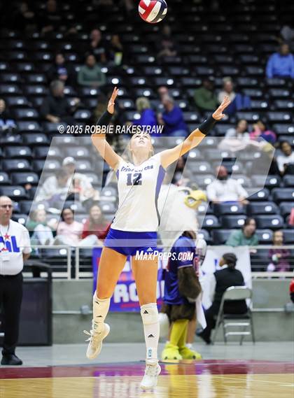 Thumbnail 2 in Byron Nelson vs. Dawson (UIL 6A D1 Volleyball Final) photogallery.