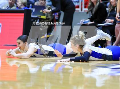Thumbnail 3 in Byron Nelson vs. Dawson (UIL 6A D1 Volleyball Final) photogallery.