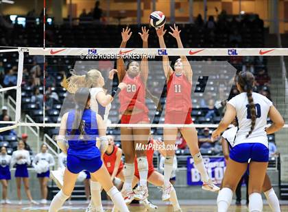 Thumbnail 1 in Byron Nelson vs. Dawson (UIL 6A D1 Volleyball Final) photogallery.