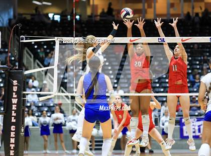 Thumbnail 3 in Byron Nelson vs. Dawson (UIL 6A D1 Volleyball Final) photogallery.