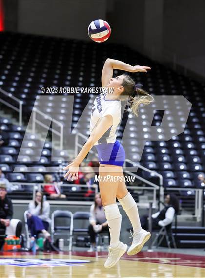 Thumbnail 2 in Byron Nelson vs. Dawson (UIL 6A D1 Volleyball Final) photogallery.