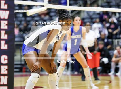 Thumbnail 1 in Byron Nelson vs. Dawson (UIL 6A D1 Volleyball Final) photogallery.