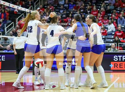 Thumbnail 3 in Byron Nelson vs. Dawson (UIL 6A D1 Volleyball Final) photogallery.