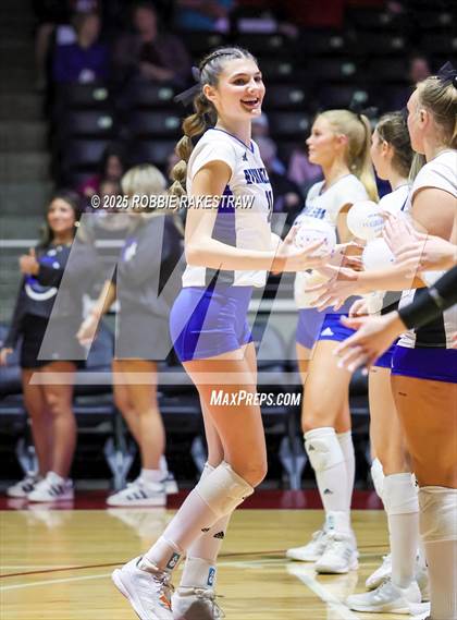 Thumbnail 1 in Byron Nelson vs. Dawson (UIL 6A D1 Volleyball Final) photogallery.