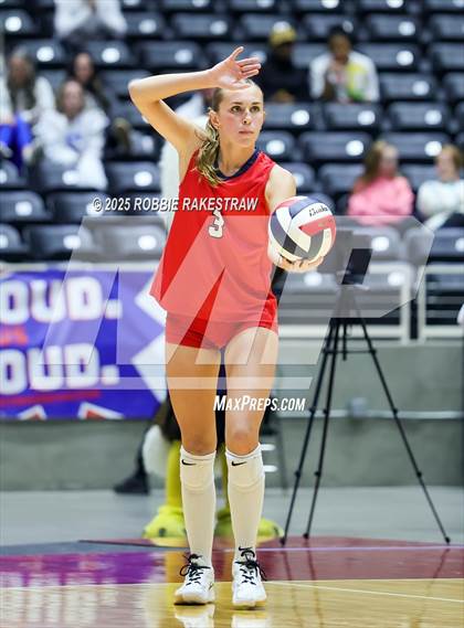 Thumbnail 3 in Byron Nelson vs. Dawson (UIL 6A D1 Volleyball Final) photogallery.