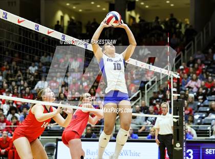 Thumbnail 3 in Byron Nelson vs. Dawson (UIL 6A D1 Volleyball Final) photogallery.