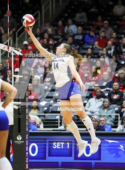 Thumbnail 1 in Byron Nelson vs. Dawson (UIL 6A D1 Volleyball Final) photogallery.