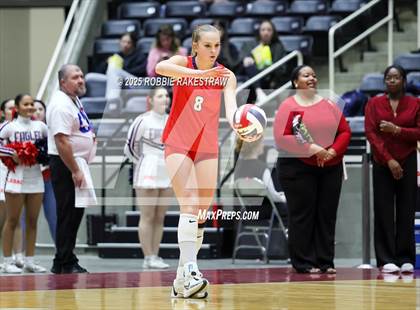 Thumbnail 1 in Byron Nelson vs. Dawson (UIL 6A D1 Volleyball Final) photogallery.