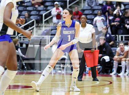 Thumbnail 2 in Byron Nelson vs. Dawson (UIL 6A D1 Volleyball Final) photogallery.