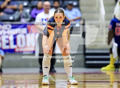 Thumbnail 3 in Byron Nelson vs. Dawson (UIL 6A D1 Volleyball Final) photogallery.