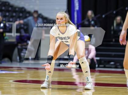 Thumbnail 2 in Byron Nelson vs. Dawson (UIL 6A D1 Volleyball Final) photogallery.