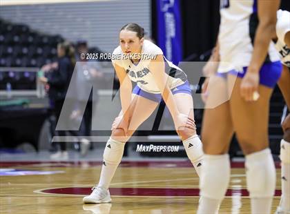 Thumbnail 2 in Byron Nelson vs. Dawson (UIL 6A D1 Volleyball Final) photogallery.