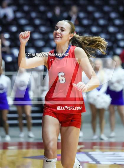 Thumbnail 1 in Byron Nelson vs. Dawson (UIL 6A D1 Volleyball Final) photogallery.