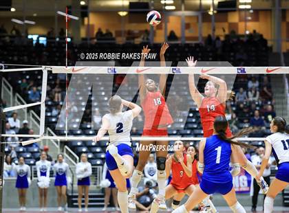 Thumbnail 2 in Byron Nelson vs. Dawson (UIL 6A D1 Volleyball Final) photogallery.