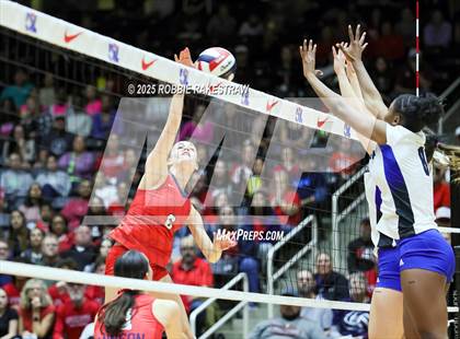 Thumbnail 2 in Byron Nelson vs. Dawson (UIL 6A D1 Volleyball Final) photogallery.