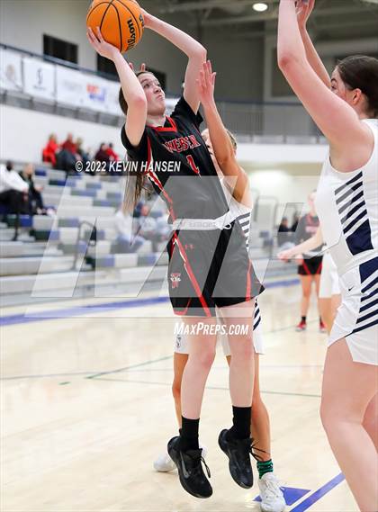 Thumbnail 3 in Weber @ Syracuse photogallery.
