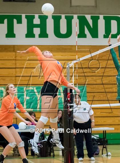 Thumbnail 3 in Ridgefield @Tumwater (WIAA 2A District Playoff) photogallery.