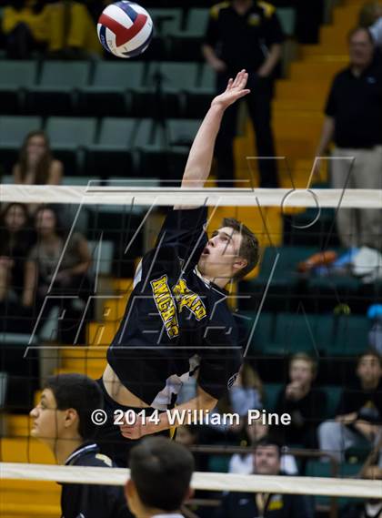 Thumbnail 2 in Sachem North vs. McQuaid Jesuit (NYSPHSAA Division I Final) photogallery.