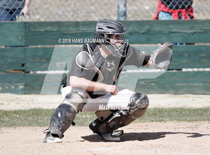 Thumbnail 2 in Innisdale vs. Neah-Kah-Nie (Hug Tournament) photogallery.