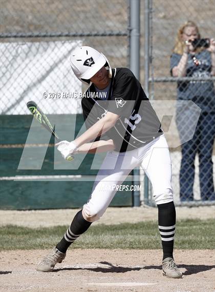 Thumbnail 1 in Innisdale vs. Neah-Kah-Nie (Hug Tournament) photogallery.