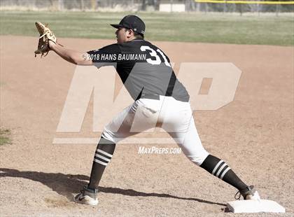 Thumbnail 3 in Innisdale vs. Neah-Kah-Nie (Hug Tournament) photogallery.