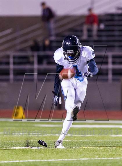 Thumbnail 3 in Serra @ Bellarmine (CIF CCS Semifinal)  photogallery.