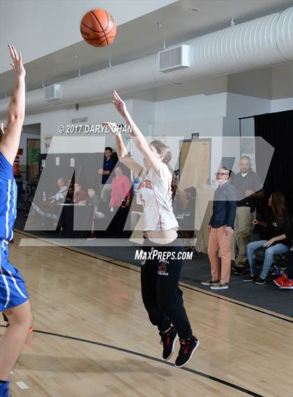 Thumbnail 2 in Frisch vs Hebrew Academy (Steve Glouberman Tournament) photogallery.