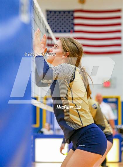 Thumbnail 1 in Helias @ Fatima photogallery.