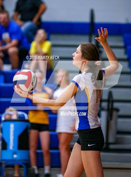 Thumbnail 1 in Helias @ Fatima photogallery.