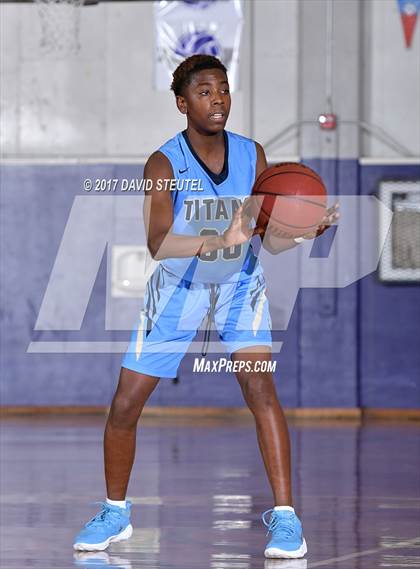 Thumbnail 3 in Burbank vs. Pleasant Grove (St. Hope Elite Classic) photogallery.