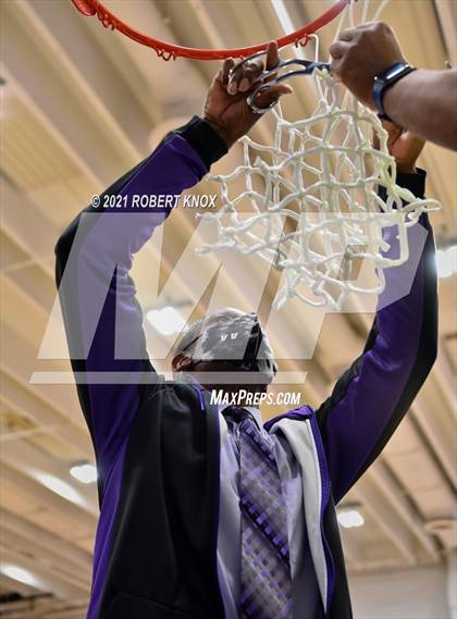 Thumbnail 3 in Valley Vista vs. Hamilton (AIA 6A Final) photogallery.