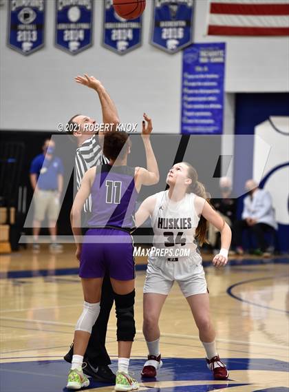 Thumbnail 1 in Valley Vista vs. Hamilton (AIA 6A Final) photogallery.