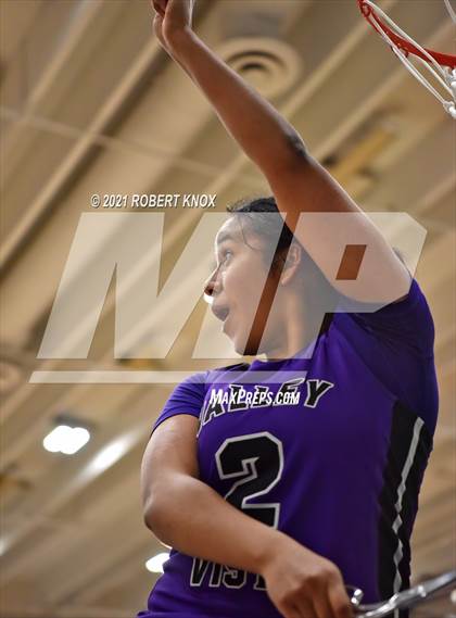 Thumbnail 1 in Valley Vista vs. Hamilton (AIA 6A Final) photogallery.