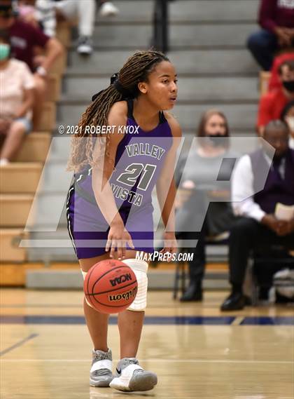 Thumbnail 1 in Valley Vista vs. Hamilton (AIA 6A Final) photogallery.
