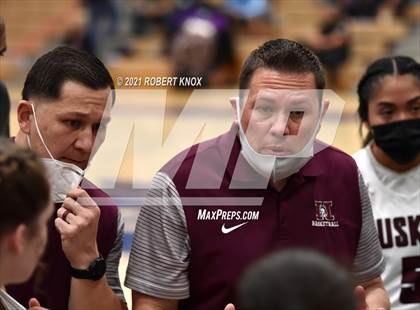 Thumbnail 1 in Valley Vista vs. Hamilton (AIA 6A Final) photogallery.