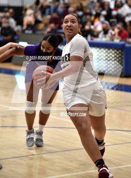 Thumbnail 1 in Valley Vista vs. Hamilton (AIA 6A Final) photogallery.