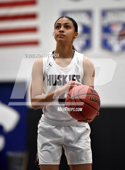 Thumbnail 2 in Valley Vista vs. Hamilton (AIA 6A Final) photogallery.