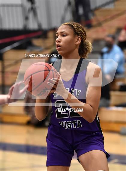 Thumbnail 2 in Valley Vista vs. Hamilton (AIA 6A Final) photogallery.