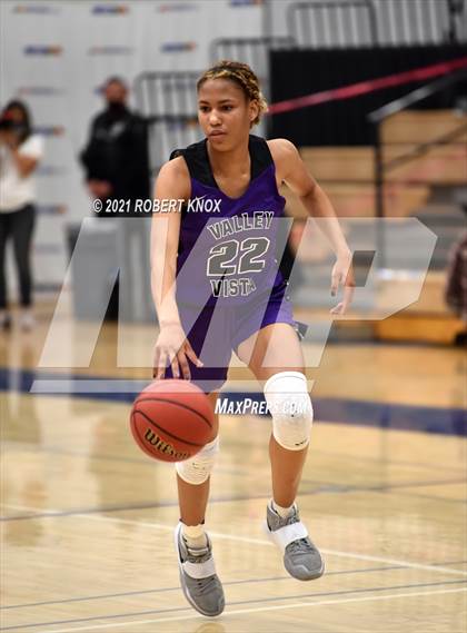 Thumbnail 1 in Valley Vista vs. Hamilton (AIA 6A Final) photogallery.