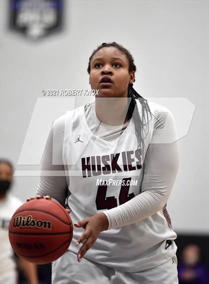 Thumbnail 2 in Valley Vista vs. Hamilton (AIA 6A Final) photogallery.