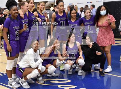 Thumbnail 1 in Valley Vista vs. Hamilton (AIA 6A Final) photogallery.