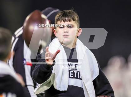 Thumbnail 3 in Argyle @ Melissa (UIL 5A D2 Football Regional Final) photogallery.
