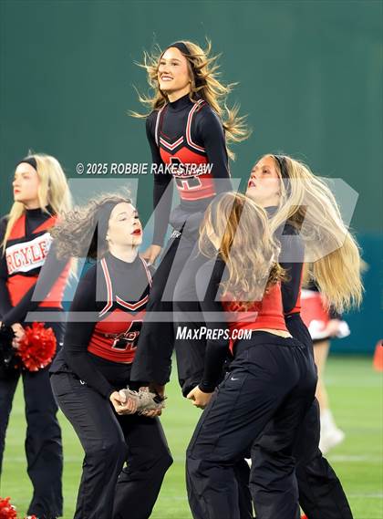 Thumbnail 1 in Argyle @ Melissa (UIL 5A D2 Football Regional Final) photogallery.