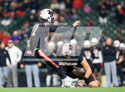Thumbnail 2 in Argyle @ Melissa (UIL 5A D2 Football Regional Final) photogallery.
